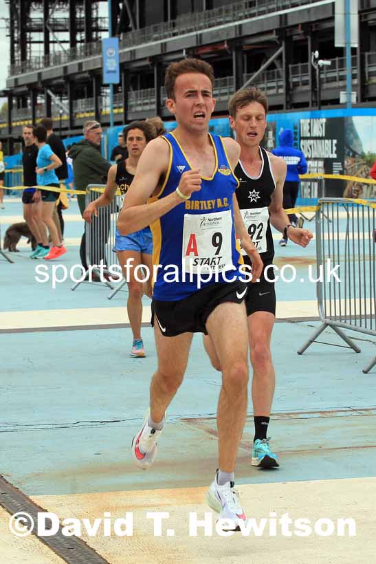 Senior mens 6 Stage Relay, 2022 Northern Road Relays, SportsCity, Manchester. Photo: David T. Hewitson/Sports for All Pics